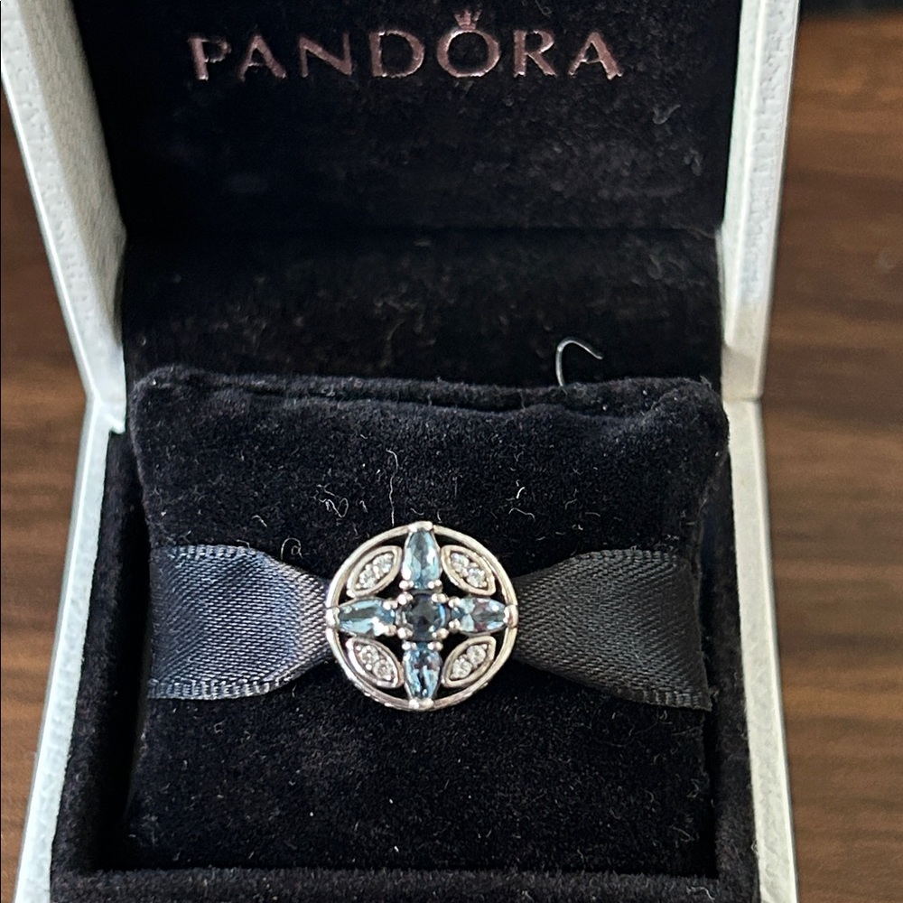 Authentic Pandora Patterns of Frost Charm